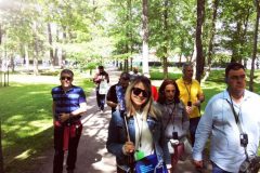 Visita ai giardini di Peterhof con un la guida in italiano