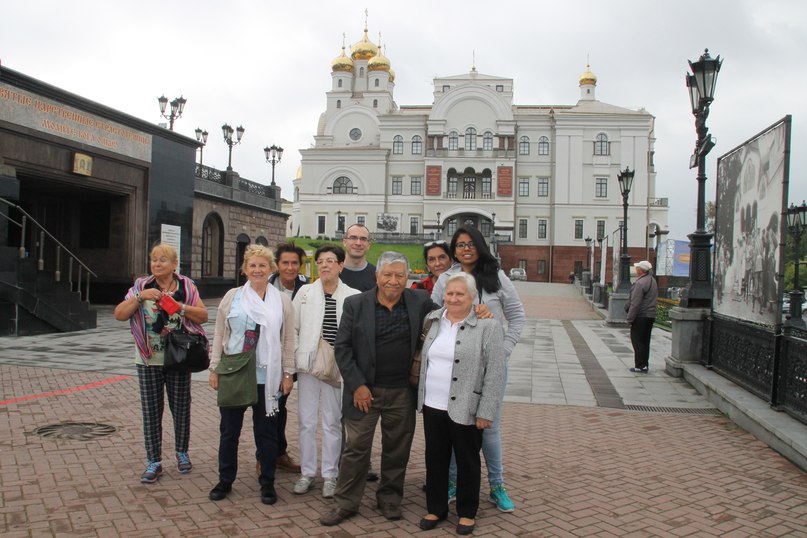 Ekaterinburgo turisti Chiesa dedicata alla famiglia dell'ultimo zar Nicola II