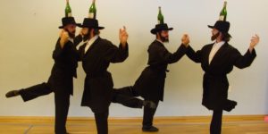 израильняне танцуют раввины